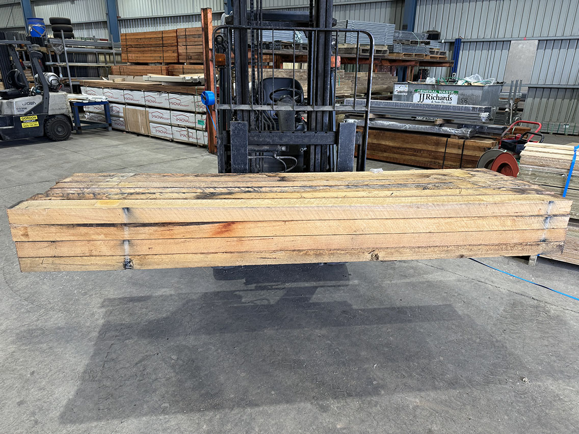 Hardwood Fence Posts 125x75 - Image 6